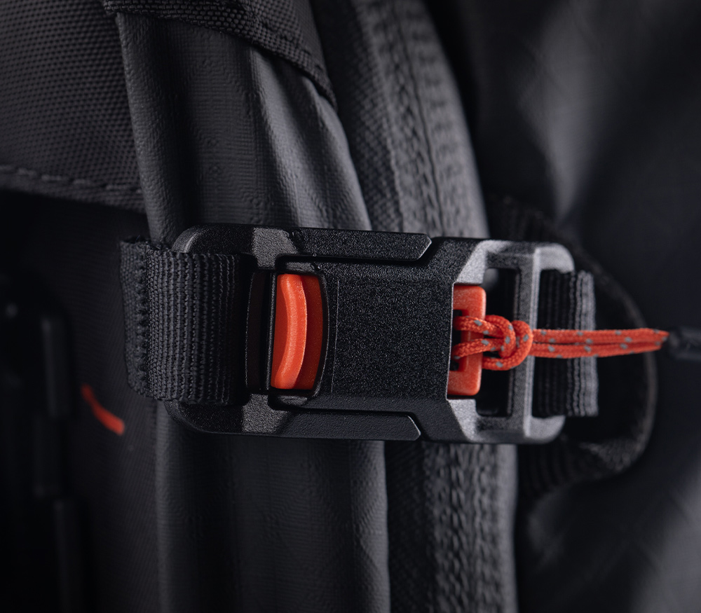 Рюкзак PGYTECH OnePro Flex 40L + Camera Insert M, цвет Space Black