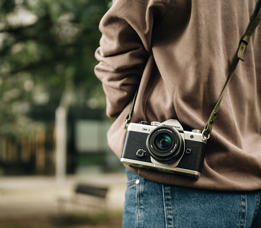 Беззеркальный фотоаппарат OM System OM-3 Kit 12-45/4.0, серебристый + черный