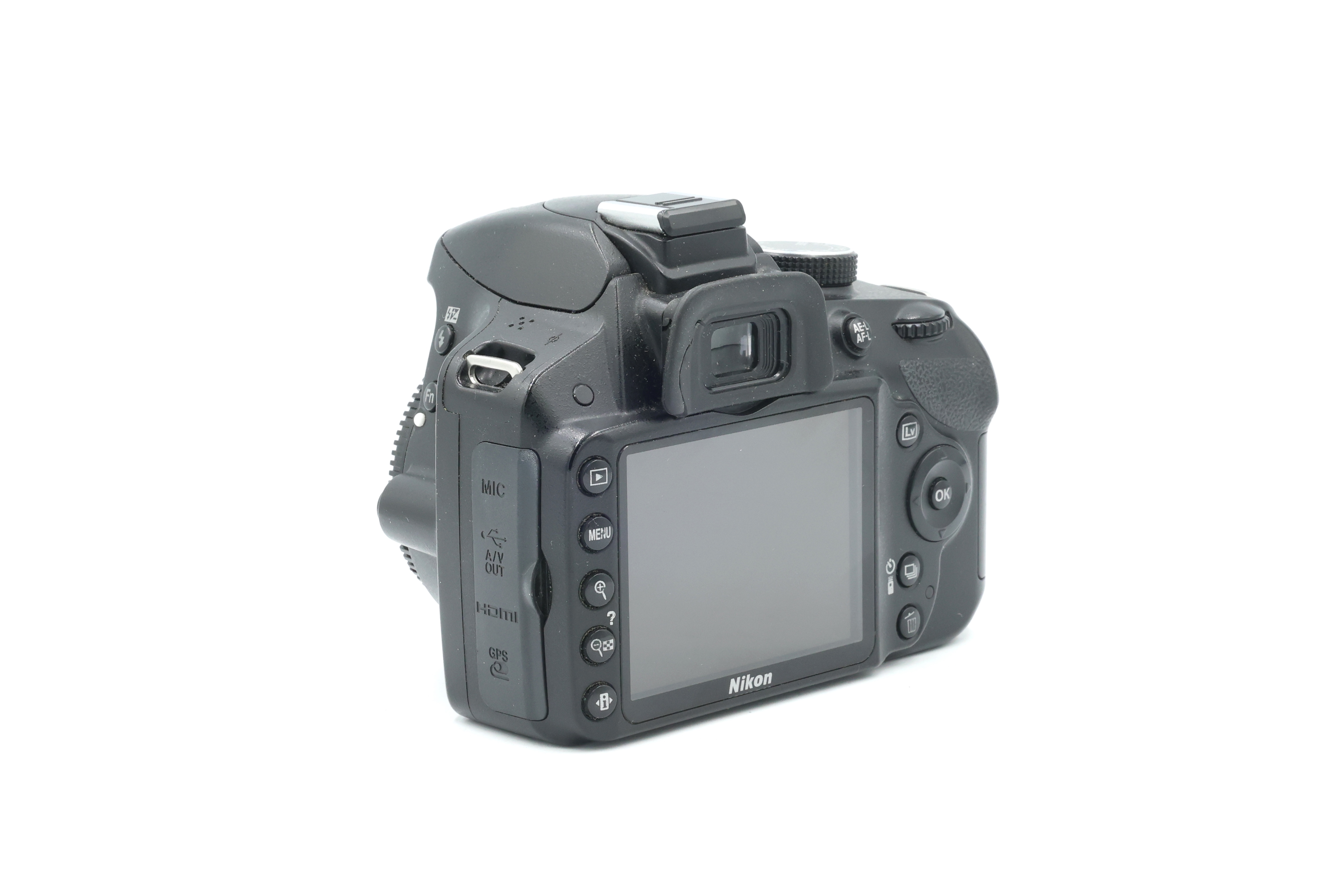 Зеркальный фотоаппарат Nikon D3200 Body (состояние 4) (б/у)