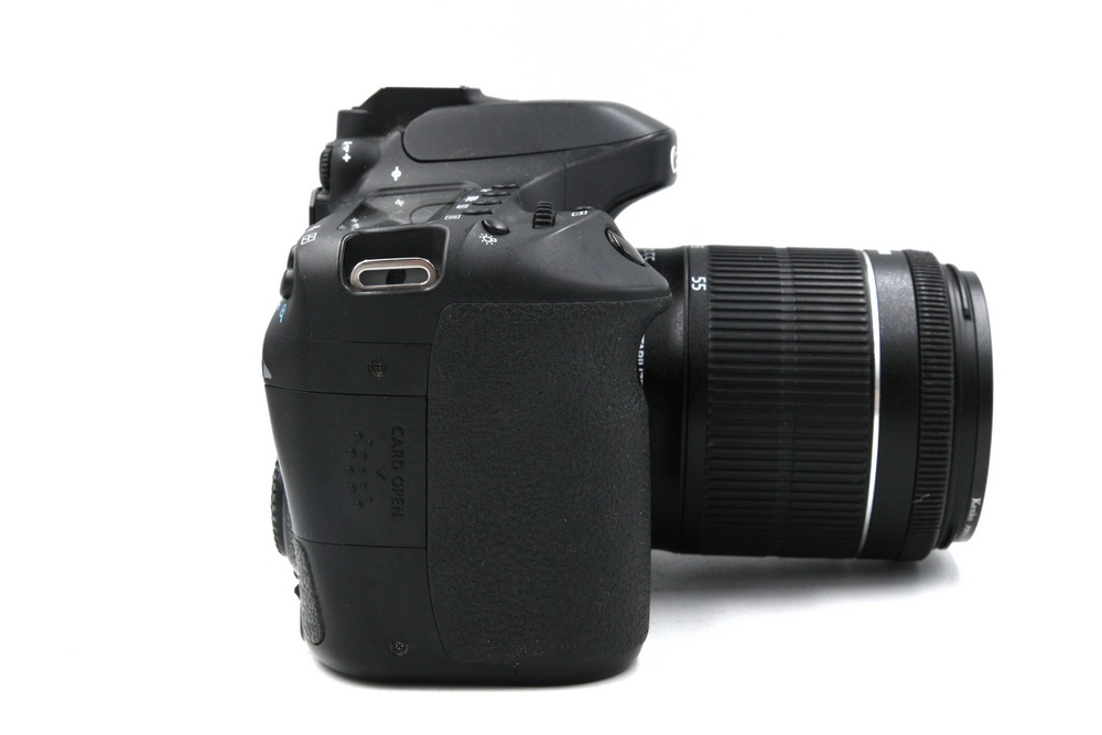 Зеркальный фотоаппарат Canon EOS 80D Kit EF-S 18-55mm IS STM (состояние 5-) (б/у)