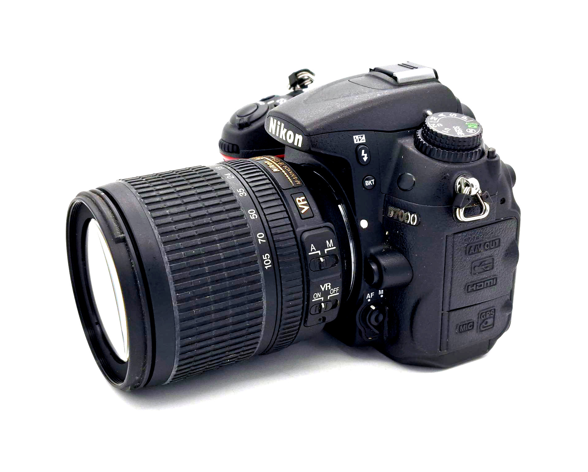 Зеркальный фотоаппарат Nikon D7000 Kit AF-S 18-105mm f/3.5-5.6G VR (состояние 4-) (б/у)