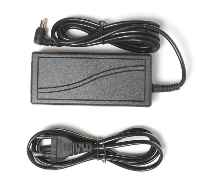 Комплект Fujimi FJ-BEAUTY: кольцевая лампа 45.5 см, штатив, столик, крепление для смартфона