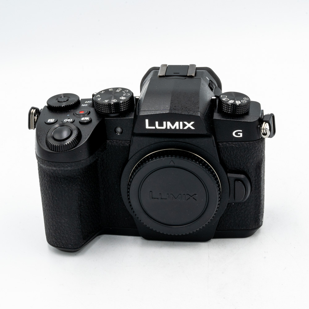 Беззеркальный фотоаппарат Panasonic Lumix DMC-G90 Body (состояние 5) (б/у)