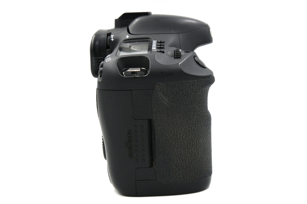 Зеркальный фотоаппарат Canon EOS 7D Body (состояние 4) (б/у)