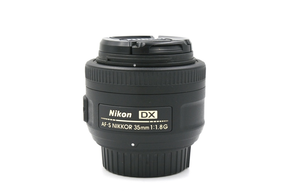Объектив Nikon AF-S 35mm f/1.8G DX - с.н. 2909167 (состояние 5-) (б/у)