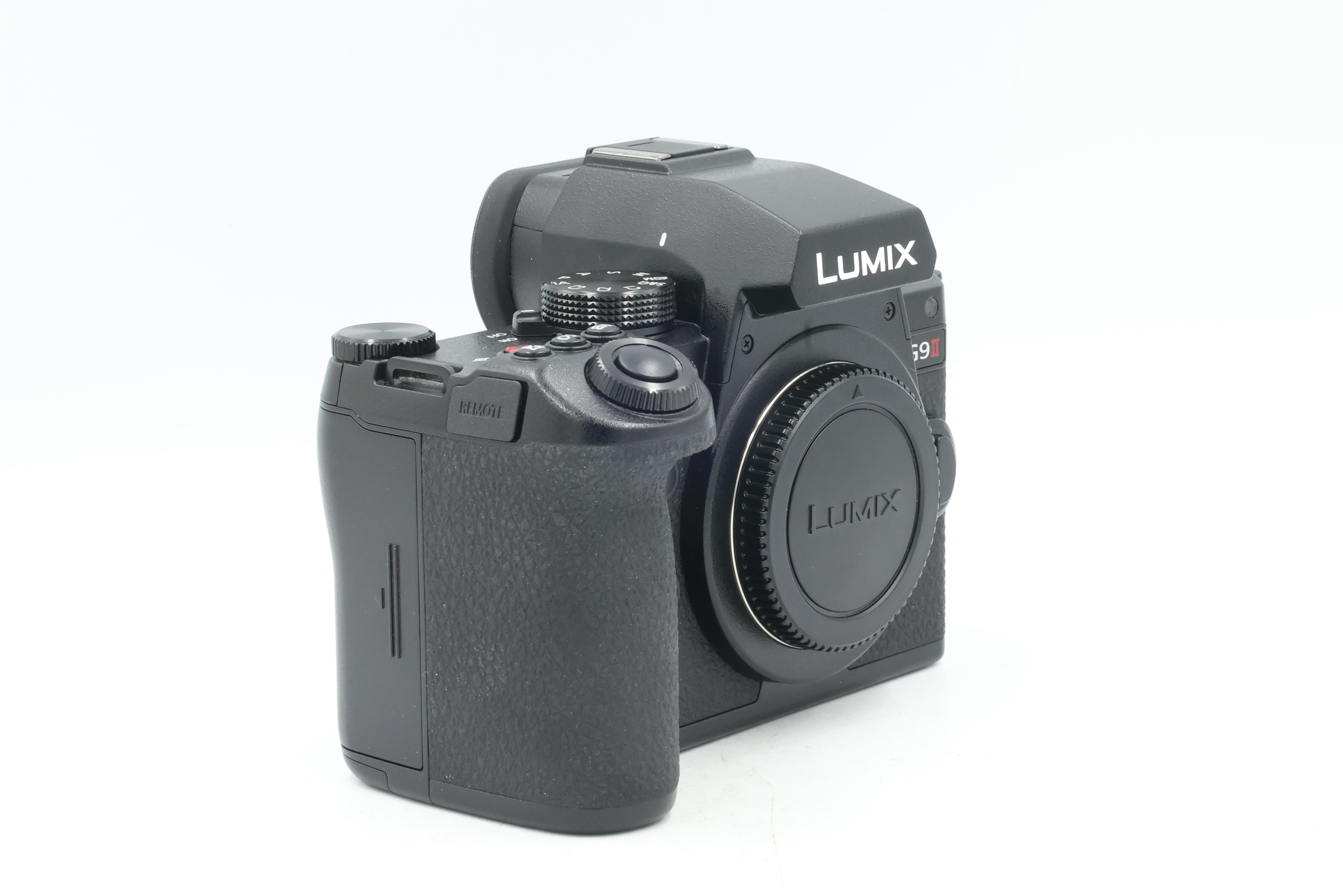 Беззеркальный фотоаппарат Panasonic Lumix G9 Mark II Body (английское меню) (состояние 5) (б/у)