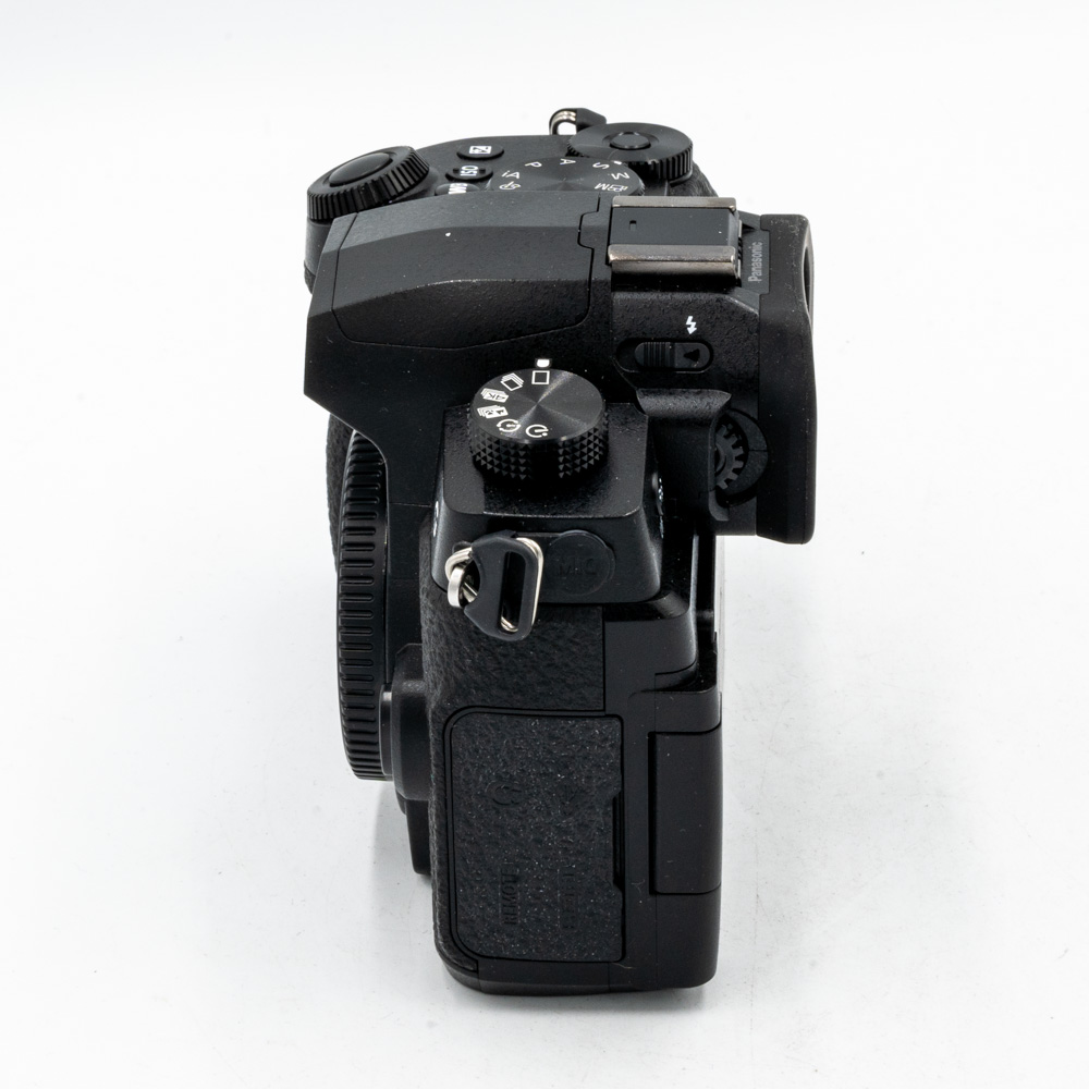 Беззеркальный фотоаппарат Panasonic Lumix DMC-G90 Body (состояние 5) (б/у)