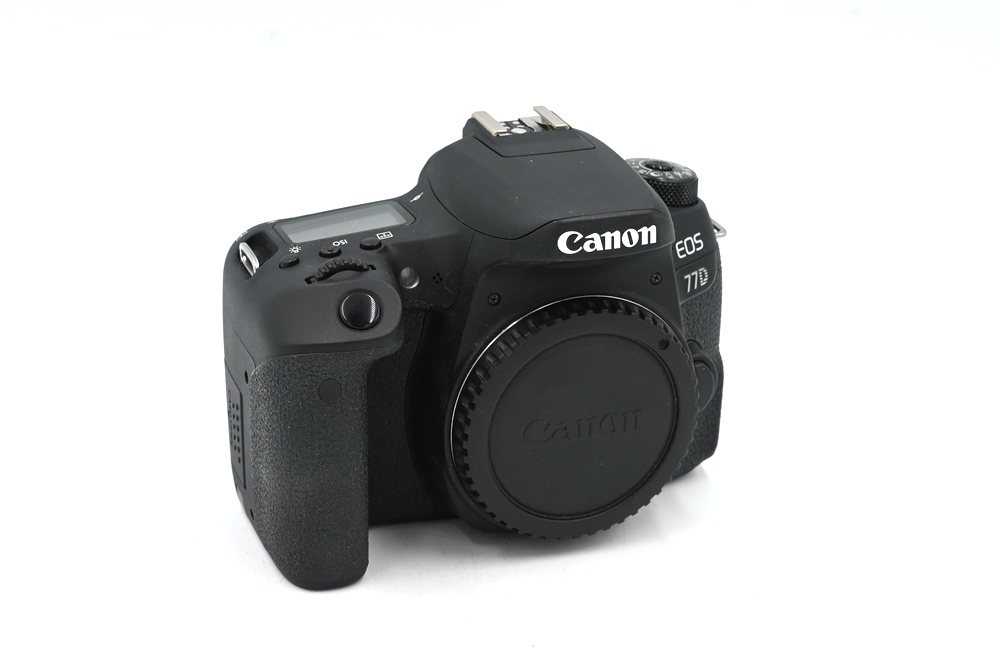 Зеркальный фотоаппарат Canon EOS 77D Body (состояние 5-) (б/у)