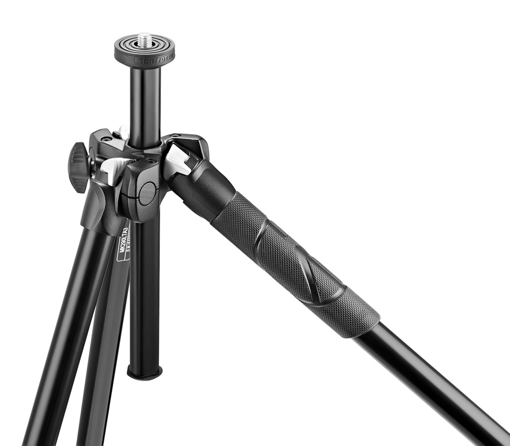 Штатив Manfrotto 290 Light с 2D видеоголовкой Befree Live (MK290LTA3-V)