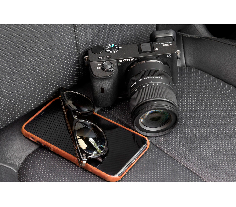 Объектив Sigma 18-50mm f/2.8 DC DN Contemporary Sony E