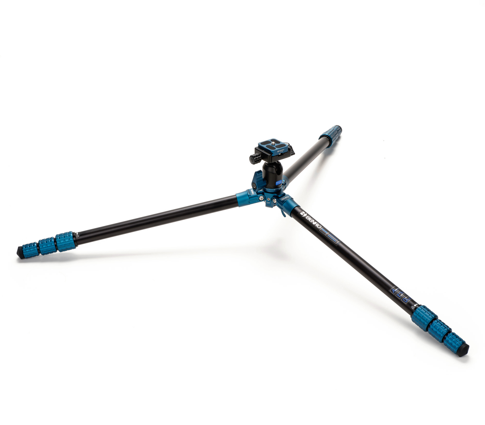 Штатив Benro TSSL08AN00P Super Slim с шаровой головой, цанговые замки