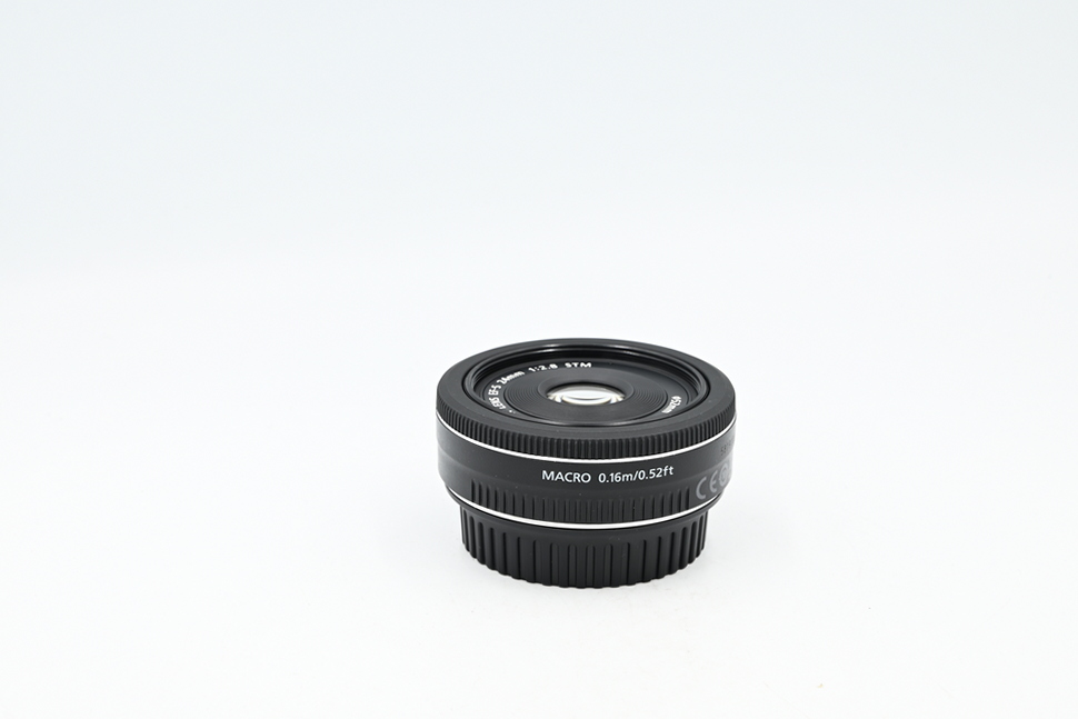 Объектив Canon EF-S 24mm f/2.8 STM - с.н. 5819100705 (состояние 5) (б/у)