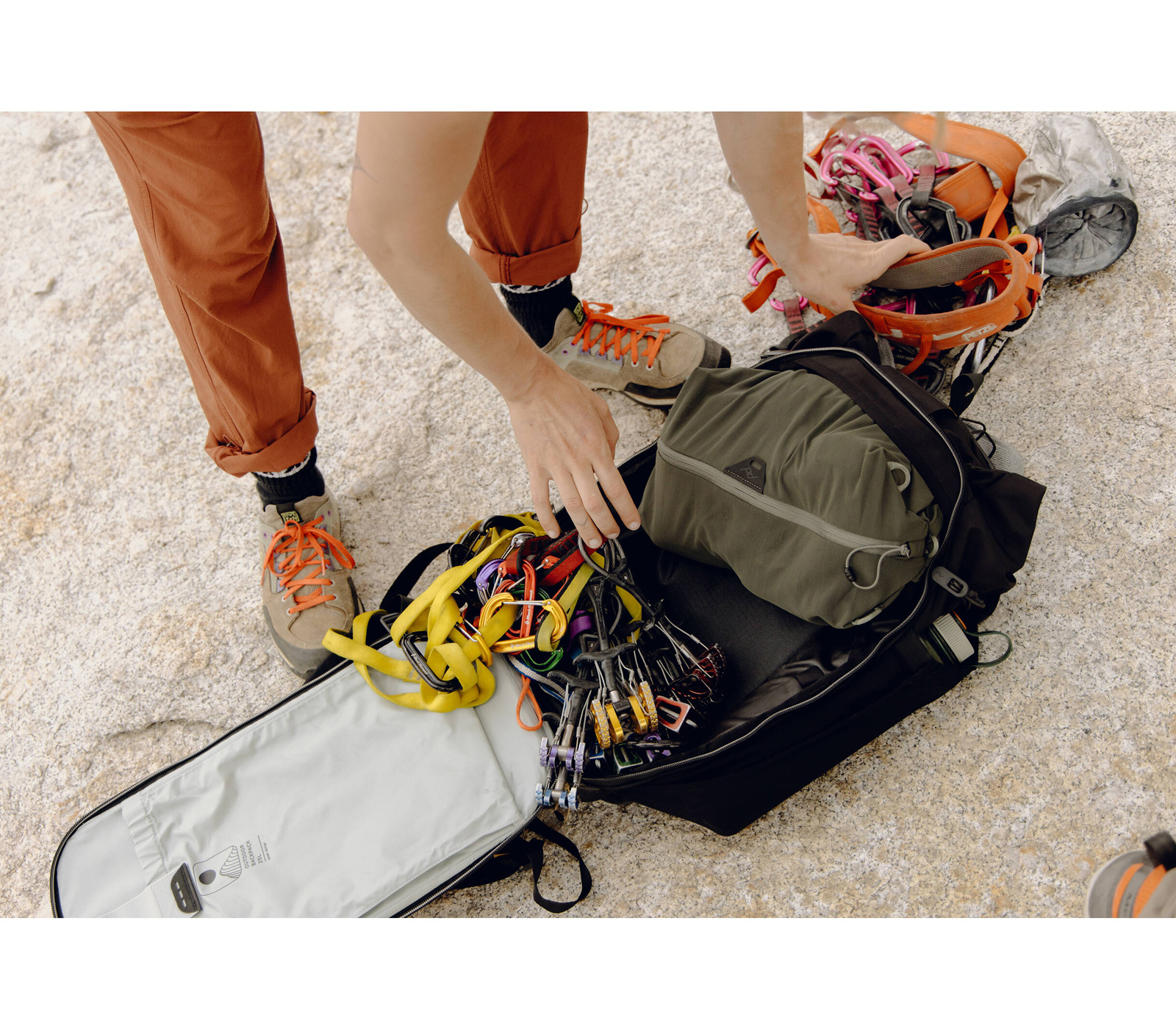 Рюкзак Peak Design Outdoor Backpack 25L Black