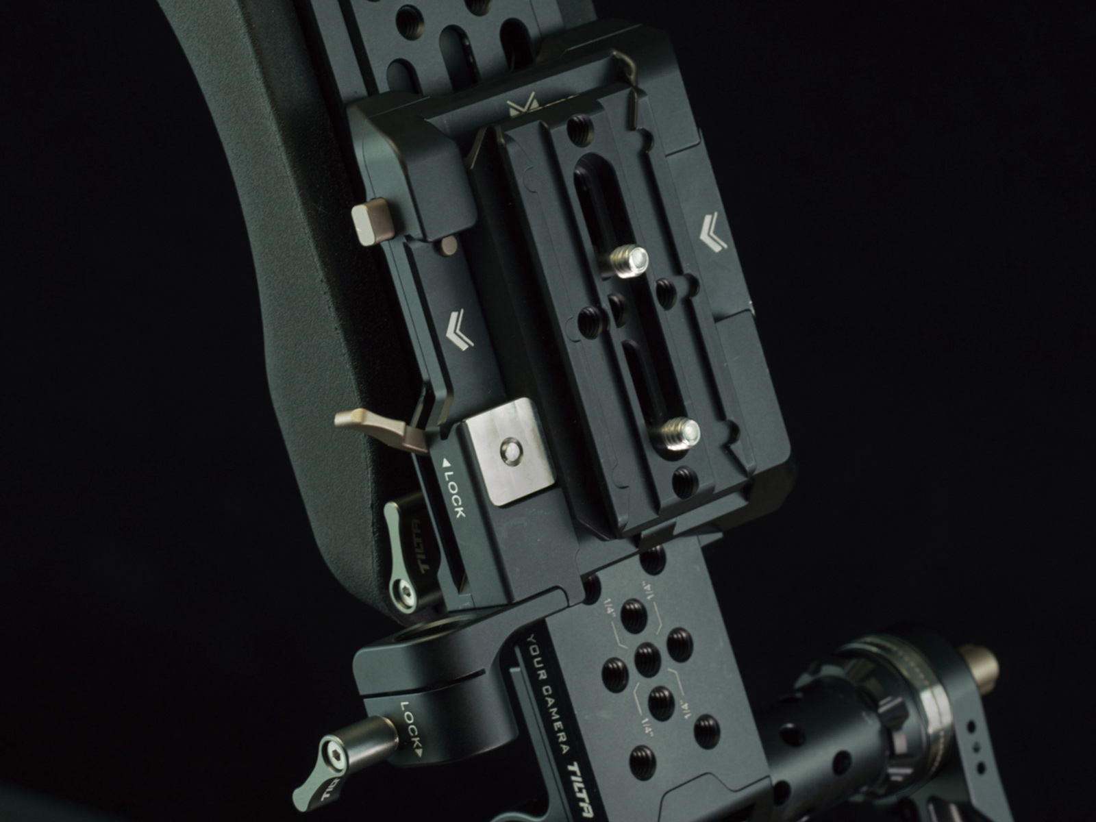 Плечевой упор Tilta Lightweight Shoulder Rig, черный