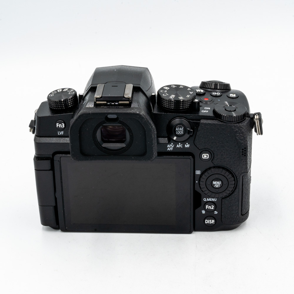 Беззеркальный фотоаппарат Panasonic Lumix DMC-G90 Body (состояние 5) (б/у)