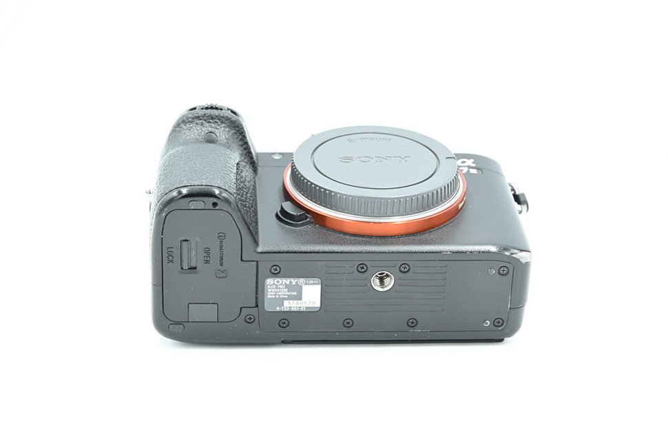Беззеркальный фотоаппарат Sony A7 III Body (состояние 4) (б/у)