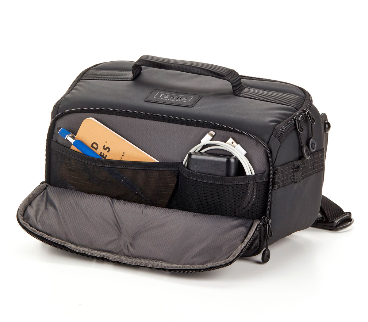 Сумка Tenba Axis v2 Tactical 6L Sling Bag черная