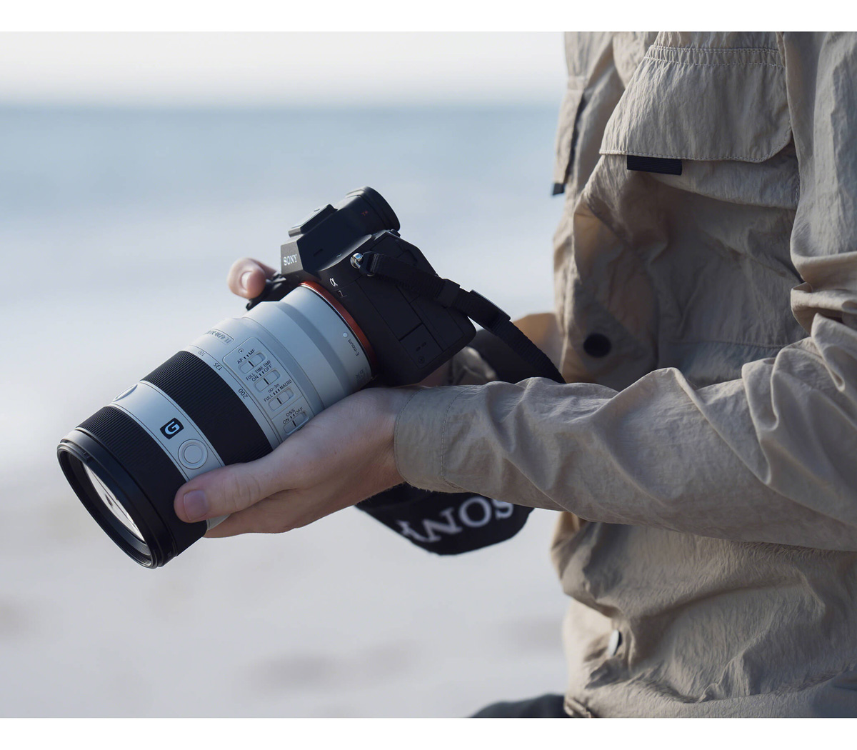 Объектив Sony FE 70-200mm f/4 Macro G OSS II