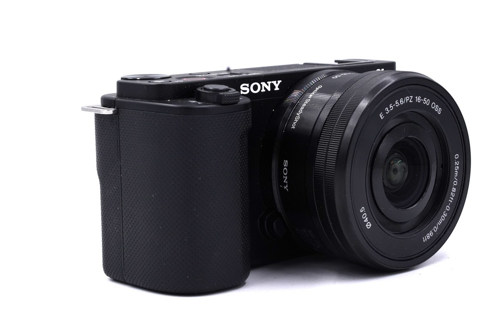 Беззеркальный фотоаппарат Sony ZV-E10 Kit Black 16-50mm (состояние 5) (б/у)