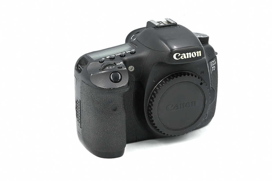 Зеркальный фотоаппарат Canon EOS 7D Body (состояние 4) (б/у)