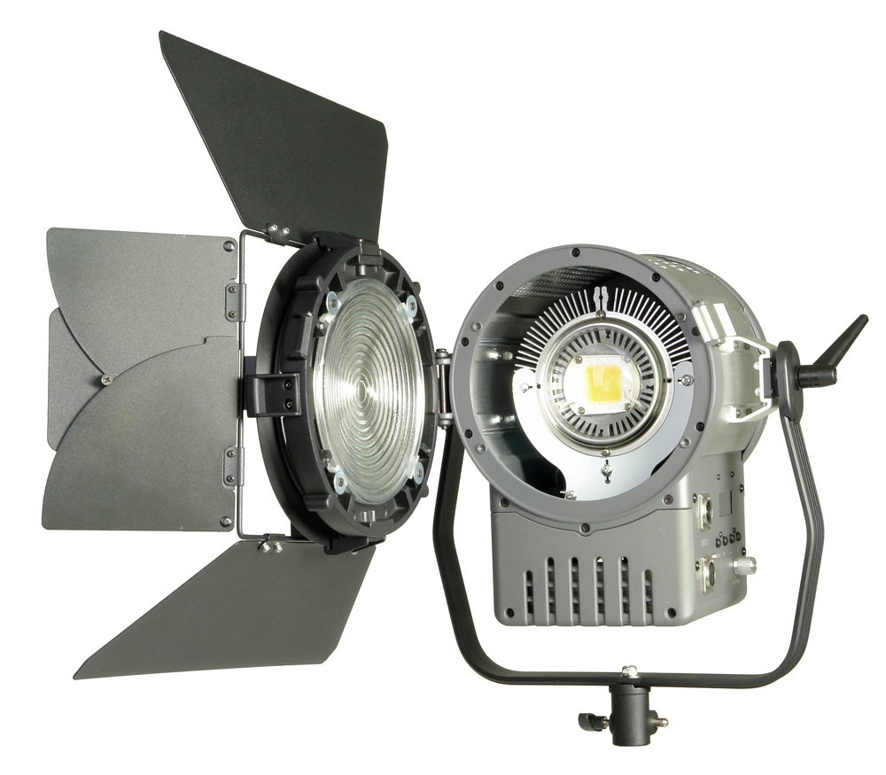Осветитель GreenBean Fresnel 150 LED X3 DMX, 150 Вт, 5600 К
