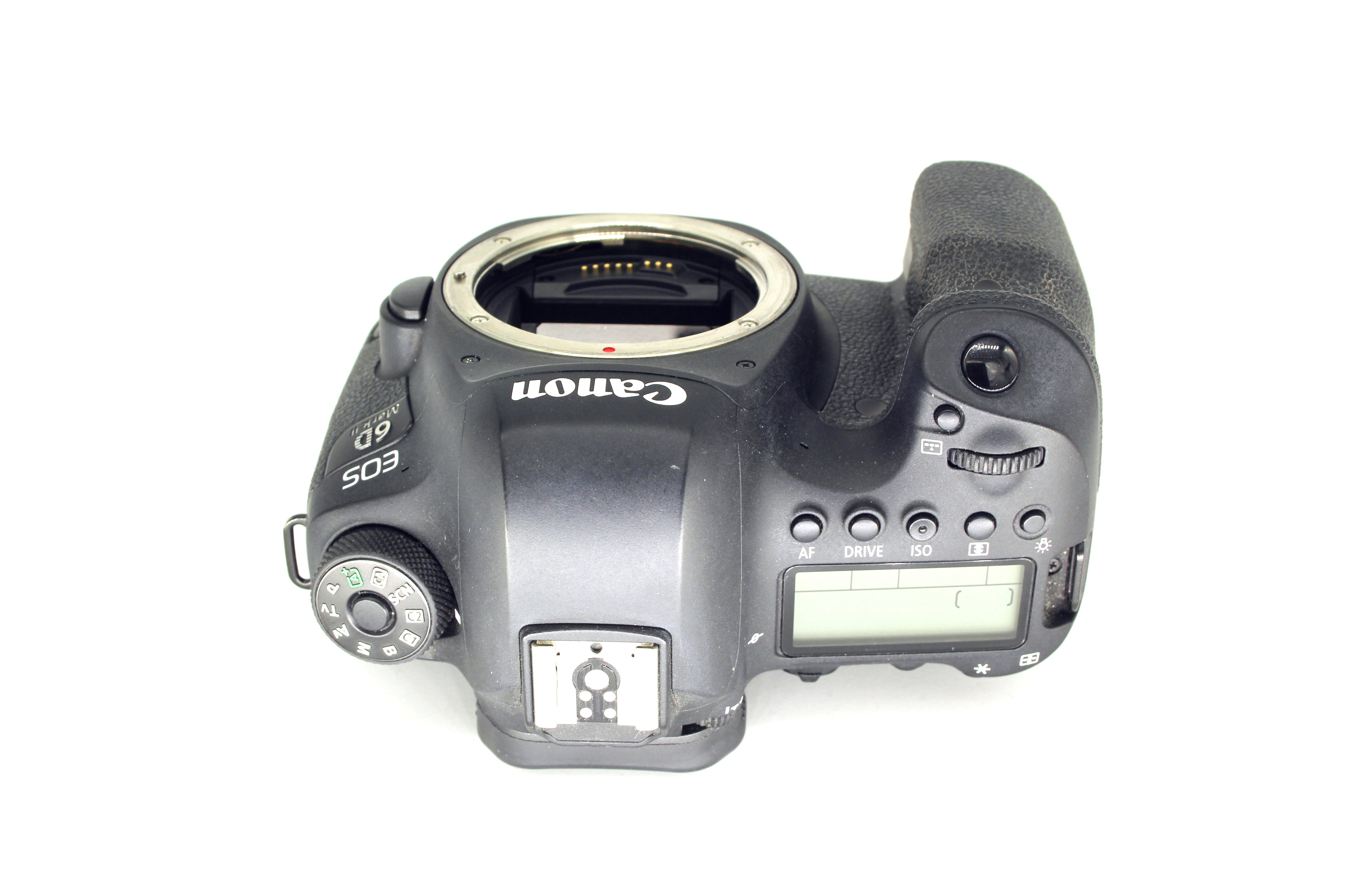 Зеркальный фотоаппарат Canon EOS 6D Mark II body (состояние 4) (б/у)