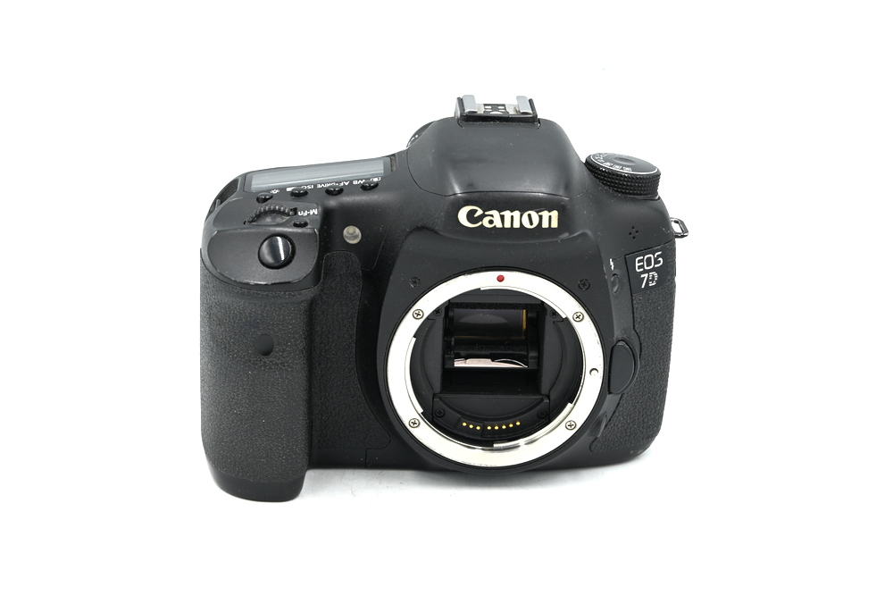 Зеркальный фотоаппарат Canon EOS 7D Body (состояние 4) (б/у)