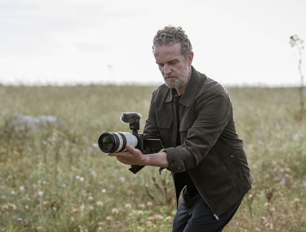 Беззеркальный фотоаппарат Sony a7CR Body, серебристый