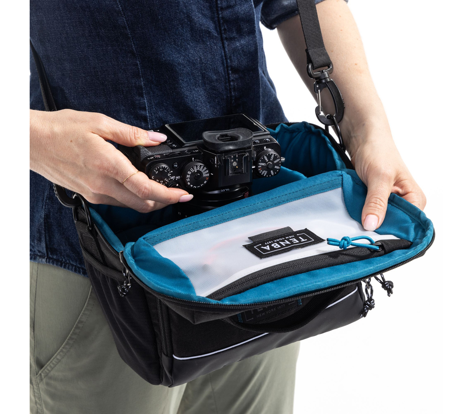 Сумка Tenba Skyline v2 Shoulder Bag 10, черный