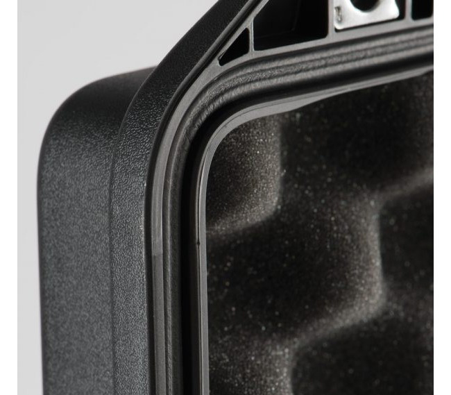 Защитный кейс Peli 1525Air WL/WF PB, с наполнением из поропласта, черный