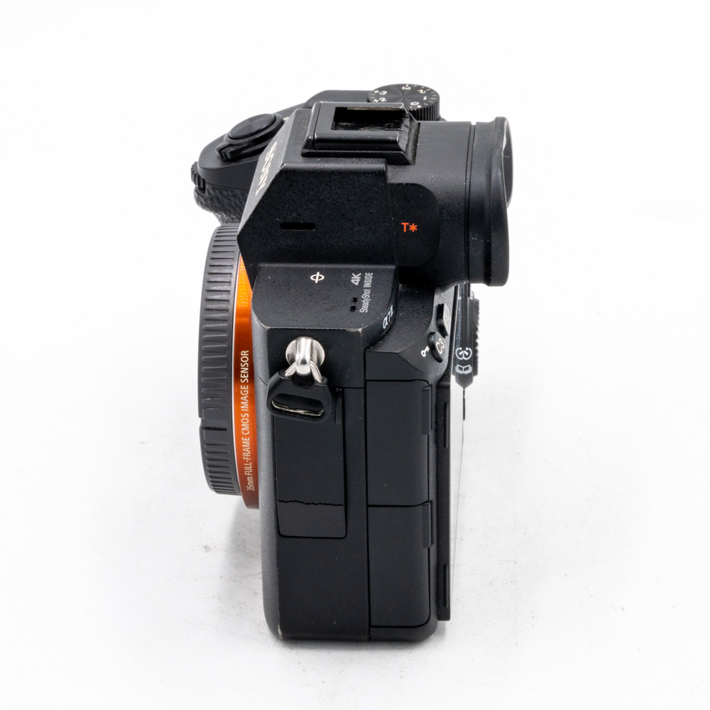 Беззеркальный фотоаппарат Sony a7 III Body (состояние 4) (б/у)