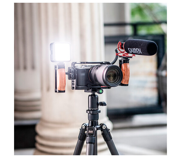 Ручка Ulanzi UURig R075, Universal Wooden Side, боковая, деревянная, на 2 винта 1/4"