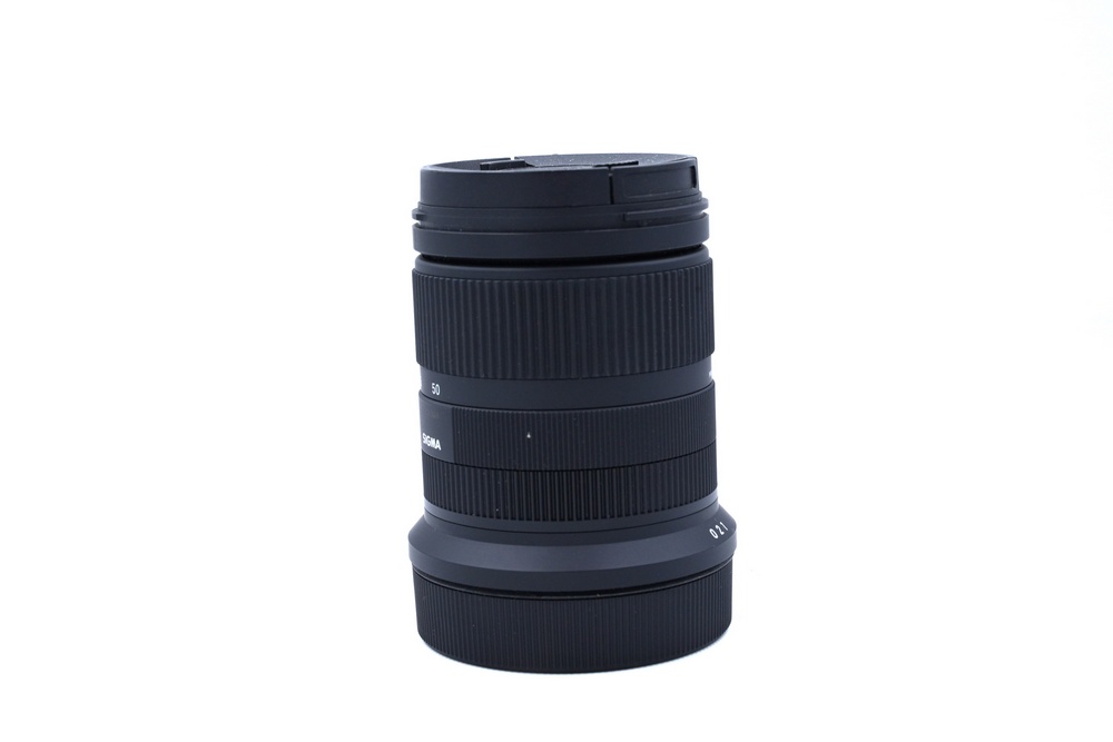 Объектив Sigma AF 18-50mm f/2.8 DC DN (C) RF-Mount (состояние Like New) (б/у)