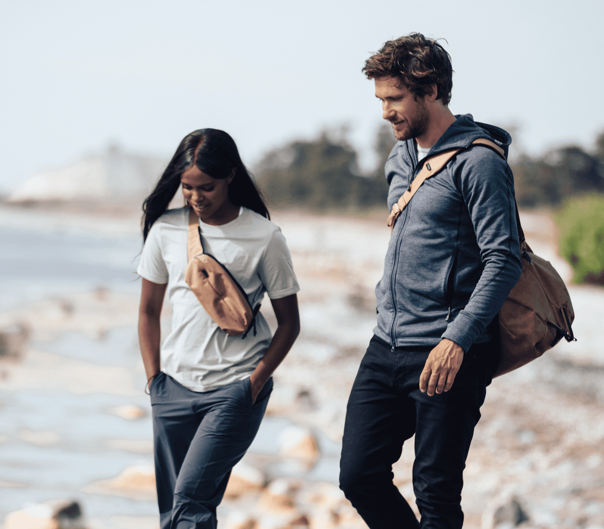 Сумка Thule Aion Sling Bag, цвет Nutria