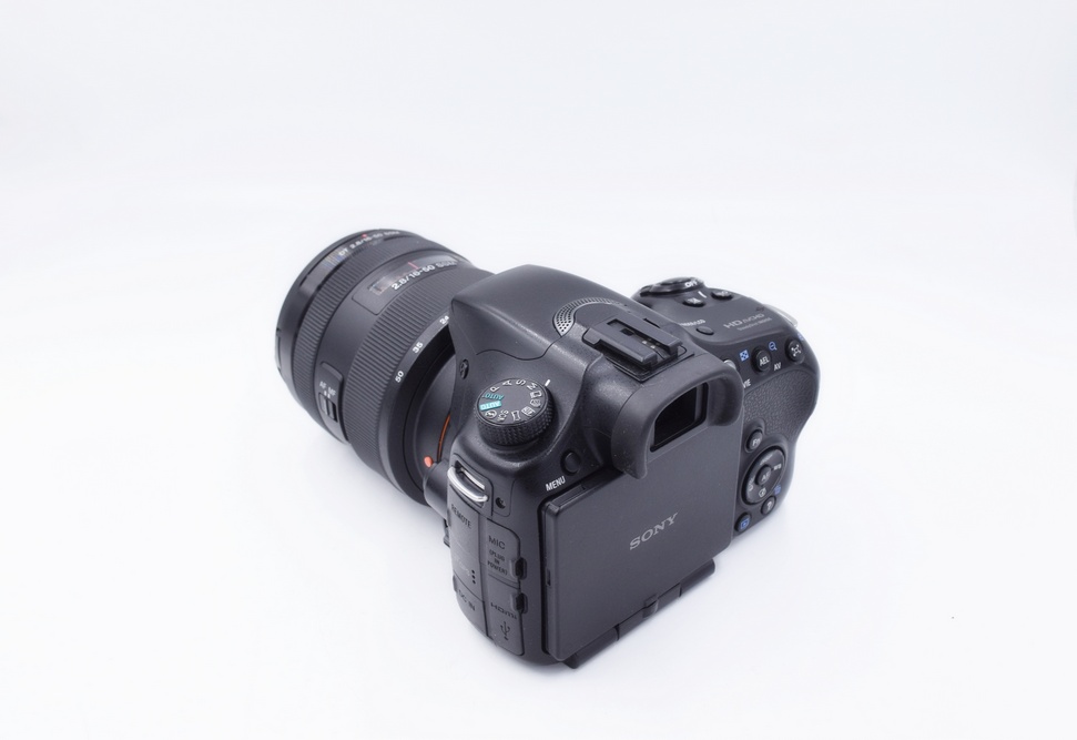 Зеркальный фотоаппарат Sony Alpha 65 + Sony A 16-50 mm f/2.8 DT SSM (состояние 4) (б/у)