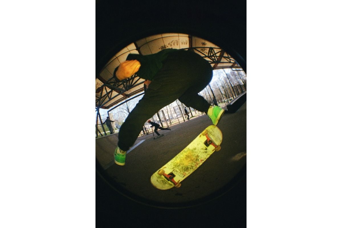 Пленочный фотоаппарат Lomography Fisheye2 Camera Papaya Pop (уцененный)