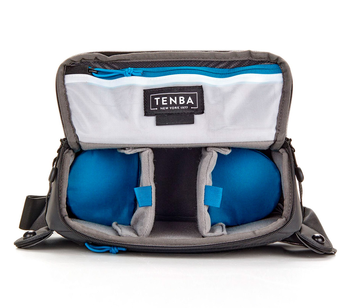 Сумка Tenba Axis v2 Tactical 4L Sling Bag черная