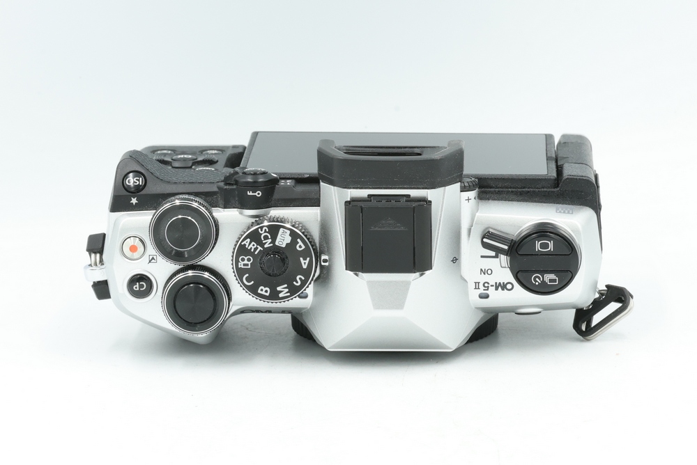 Беззеркальный фотоаппарат OM System OM-5 Mark II Body, серебристый (состояние 5) (б/у)