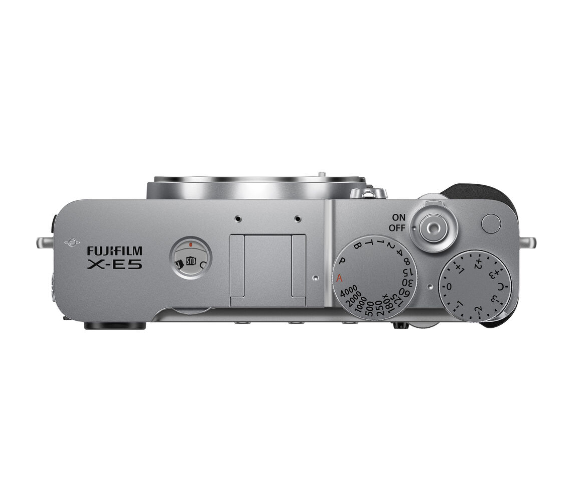 Беззеркальный фотоаппарат Fujifilm X-E5 Body серебристый