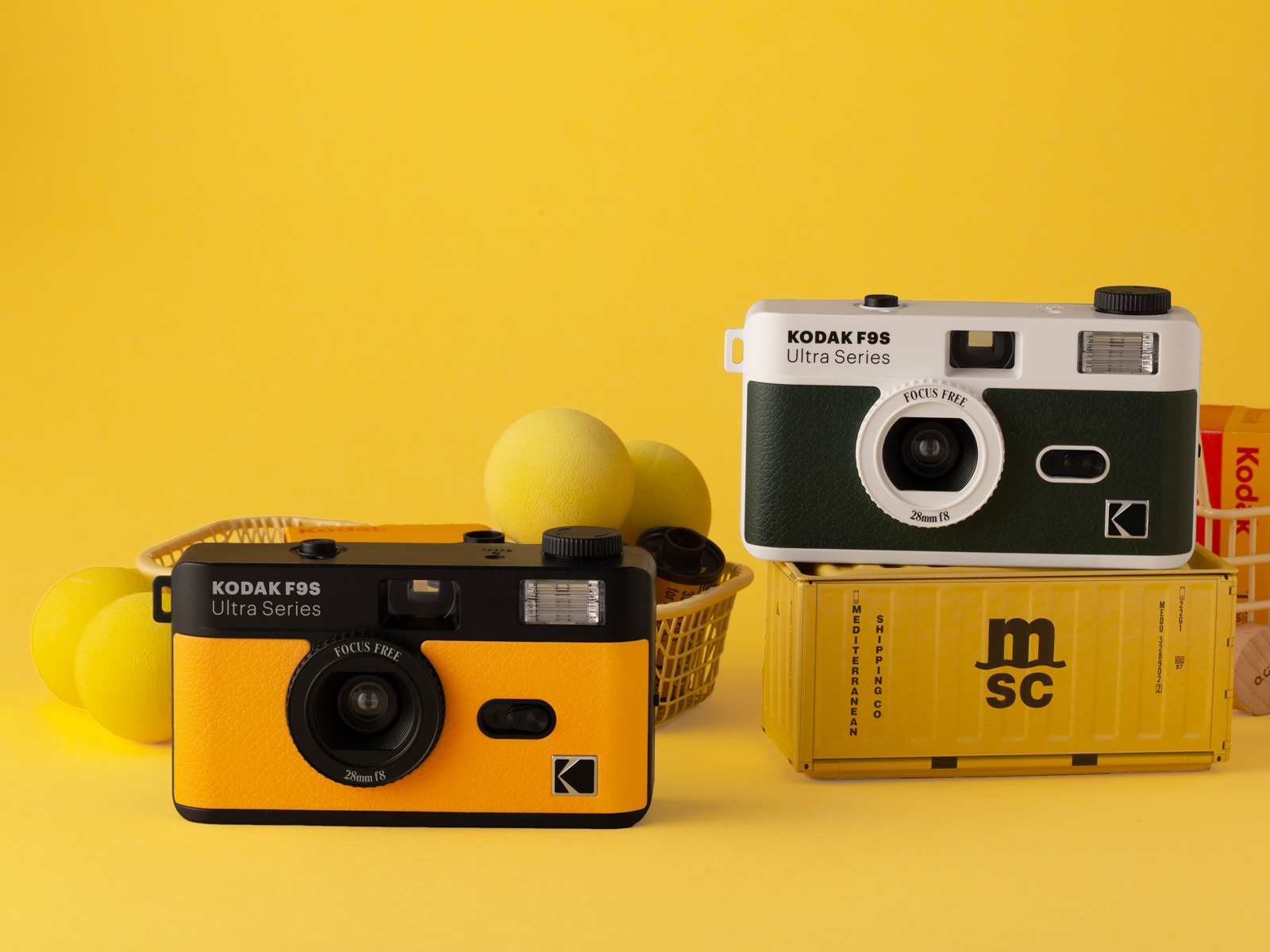 Плёночный фотоаппарат Kodak Ultra F9S Film Camera Yellow