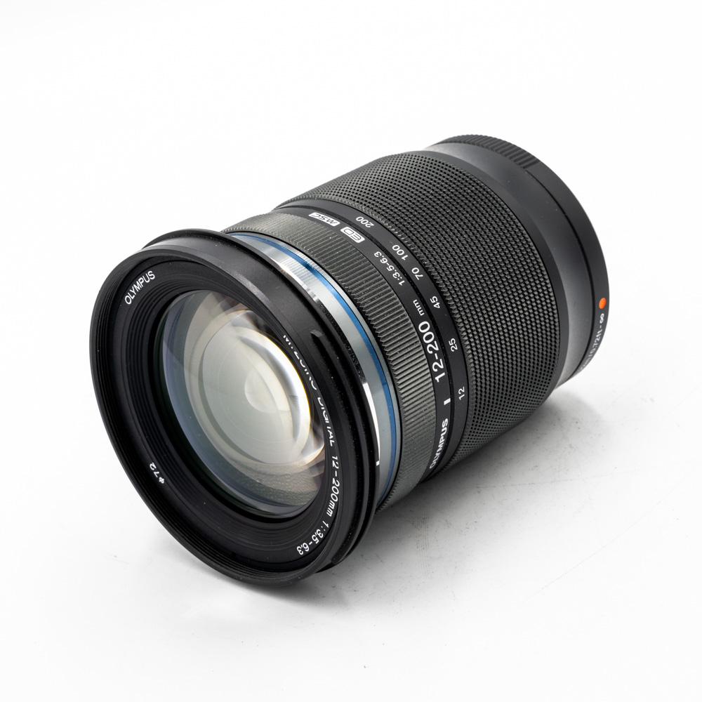 Объектив Olympus M.Zuiko 12-200mm f/3.5-6.3 Pro Digital ED (состояние 5-) (б/у)