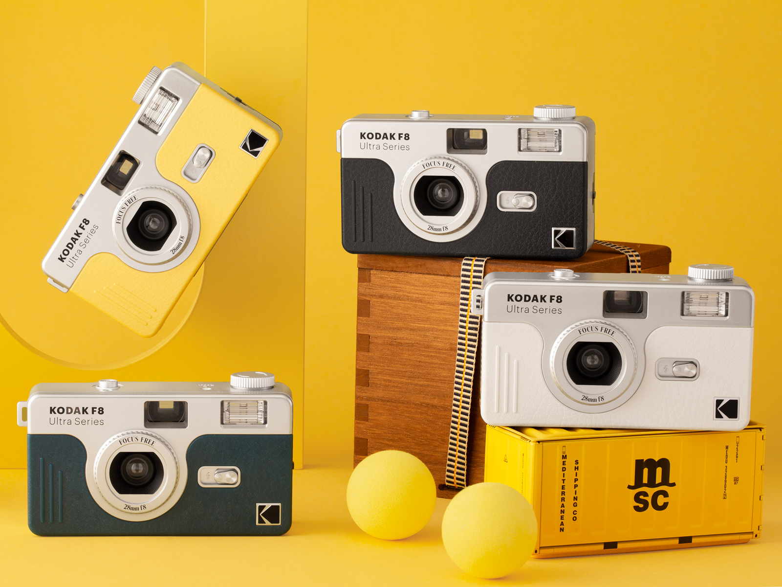 Плёночный фотоаппарат Kodak Ultra F8 Film Camera Light Yellow