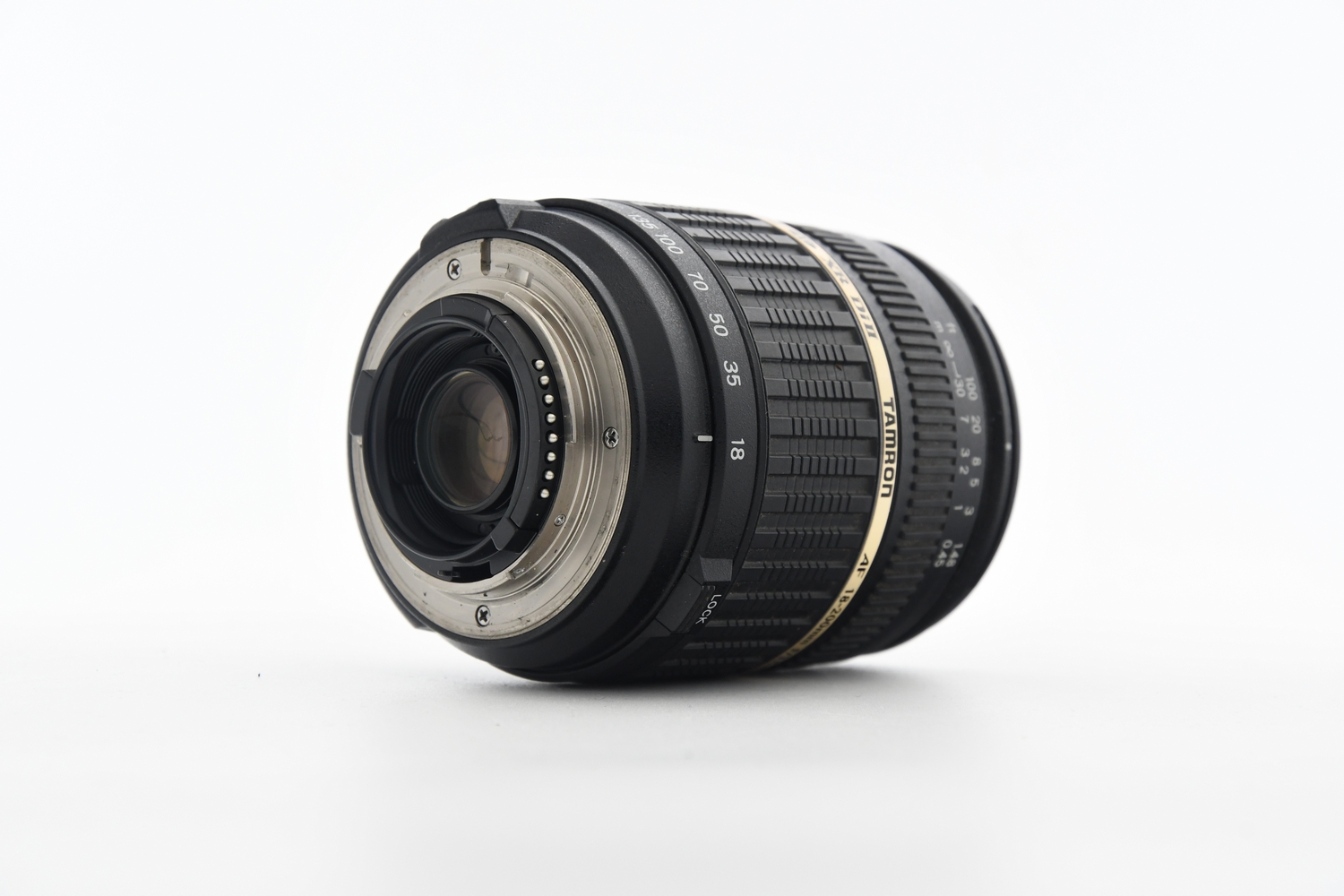 Объектив Tamron AF 18-200mm f/3.5-6.3 XR Di II MACRO Nikon F (состояние 4) (б/у)
