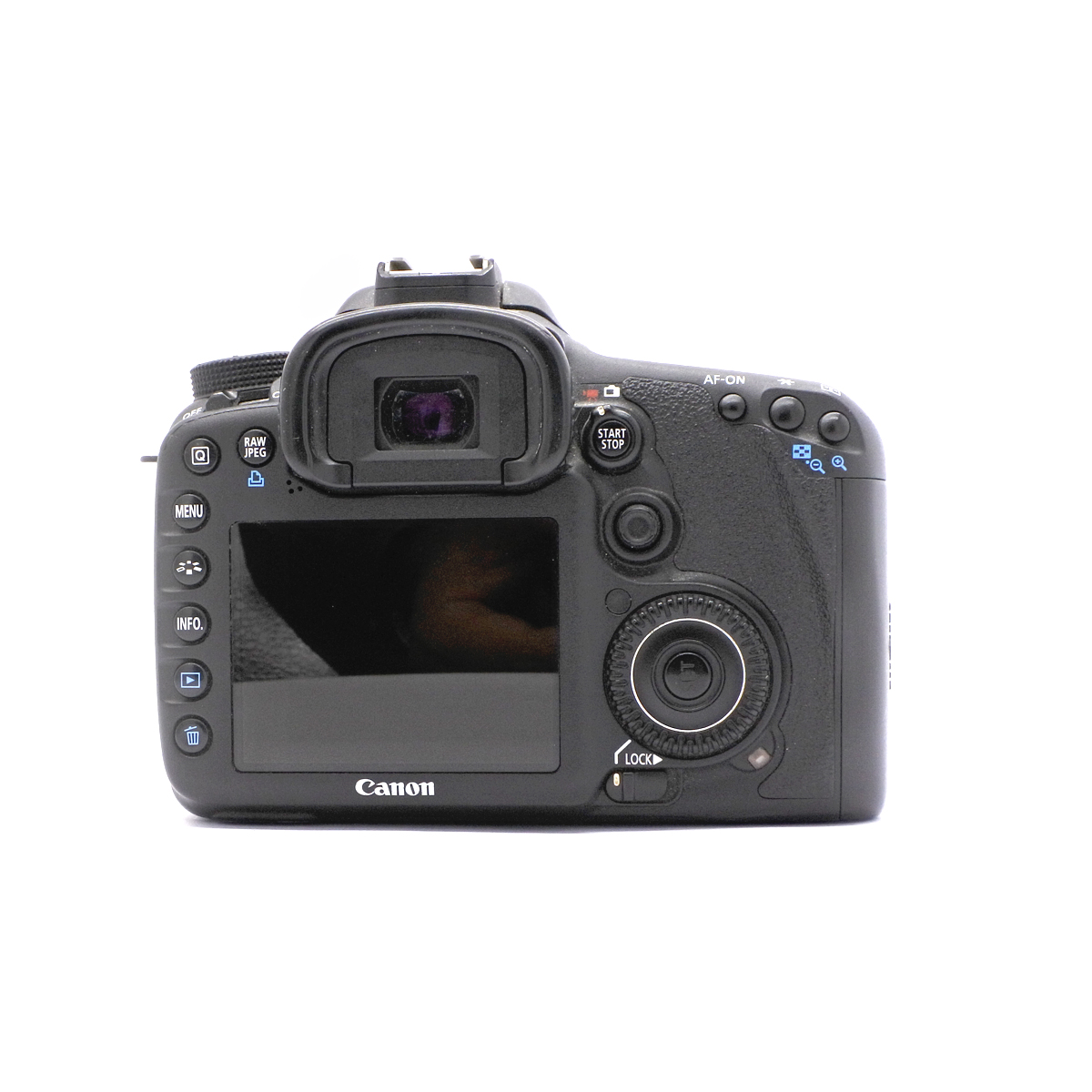 Зеркальный фотоаппарат Canon EOS 7D Kit EF-S 18-55mm III (состояние 3) (б/у)