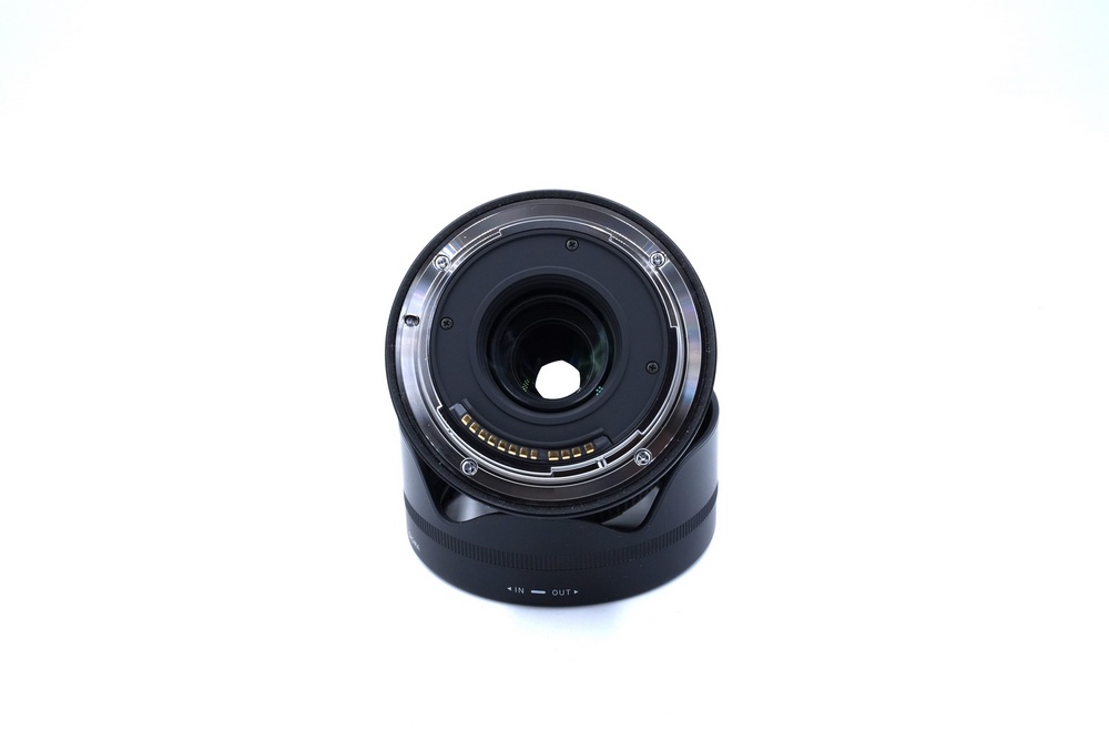 Объектив Sigma AF 18-50mm f/2.8 DC DN (C) RF-Mount (состояние Like New) (б/у)