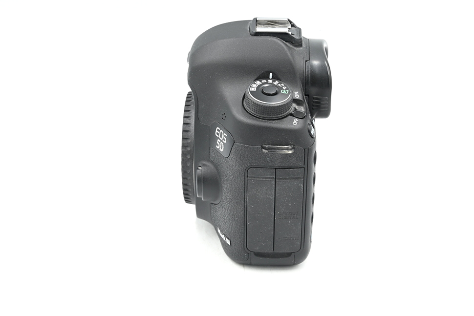 Зеркальный фотоаппарат Canon EOS 5D Mark III Body (состояние 5-) (б/у)