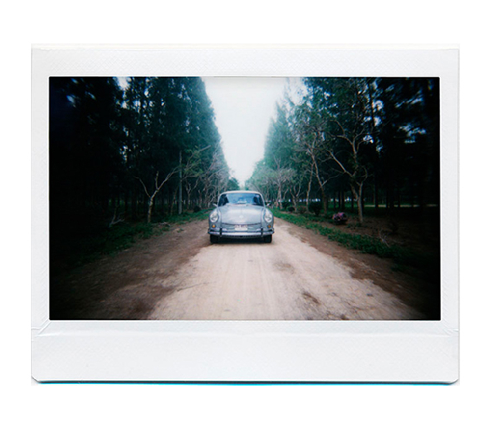Фотоаппарат моментальной печати Lomography LOMO'Instant Wide Combo William Klein Edition