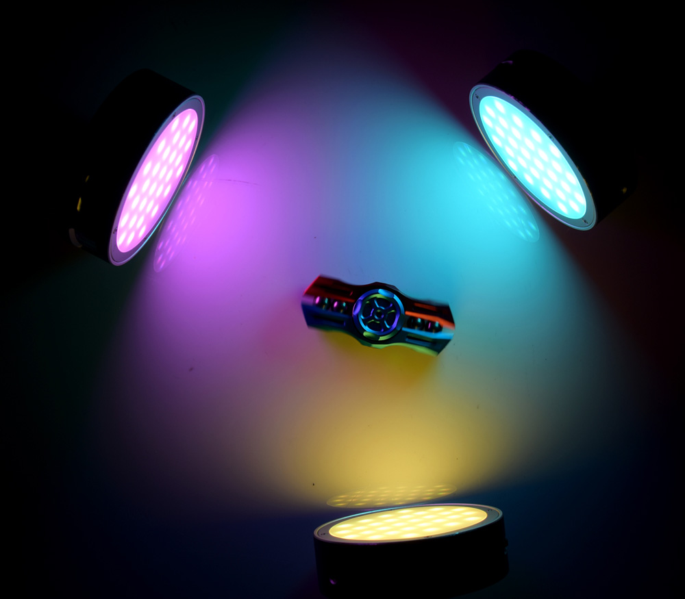 Осветитель Godox RGB Mini R1, светодиодный, 5 Вт, 2500-8000К, RGB