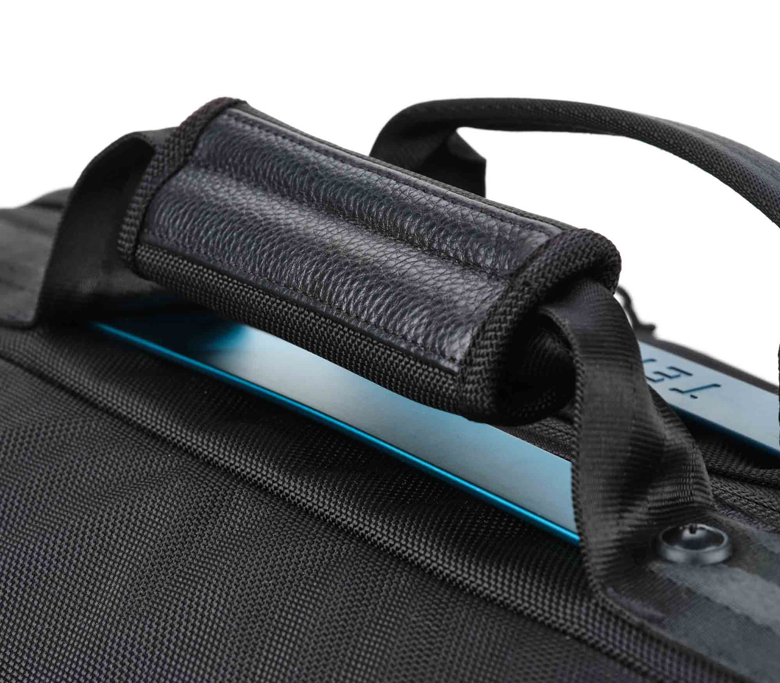 Сумка Tenba Cineluxe v2 Shoulder Bag 21 Hightop