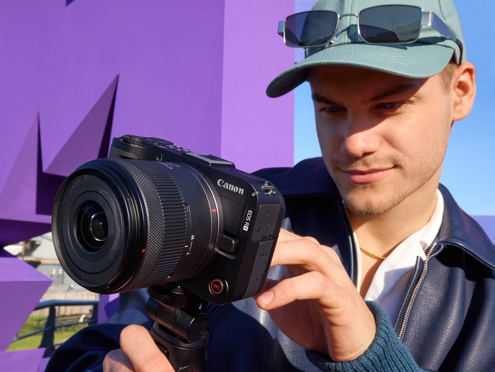 Беззеркальный фотоаппарат Canon EOS R50 V Kit 14-30mm IS STM PZ